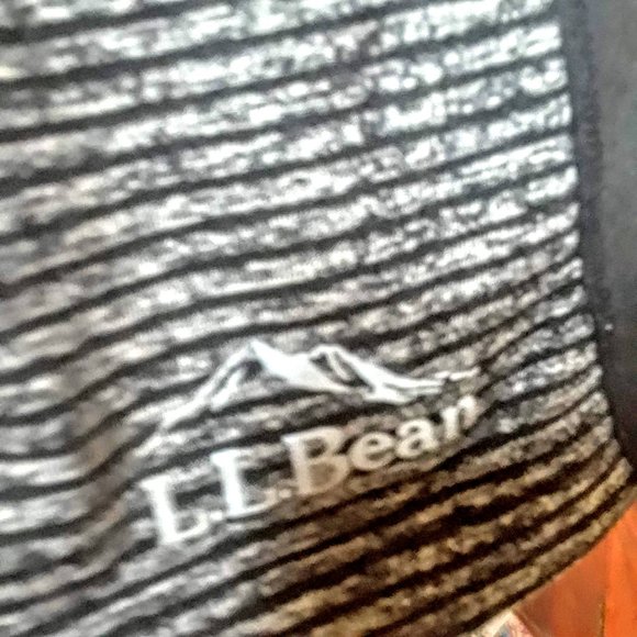 L.L. Bean  Essential Performance  size L - Picture 7 of 7